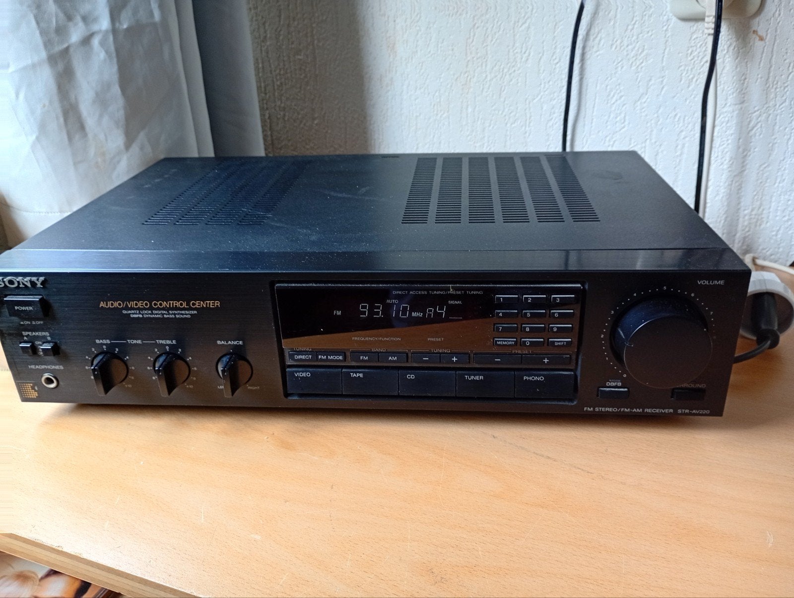 Sony STR-AV220R Receiver, Gebruikt, Ophalen of Verzenden, 60 tot 120 watt, Sony
