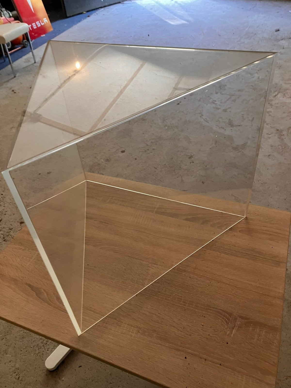 Plexiglas driehoek kap, Ophalen, Zo goed als nieuw
