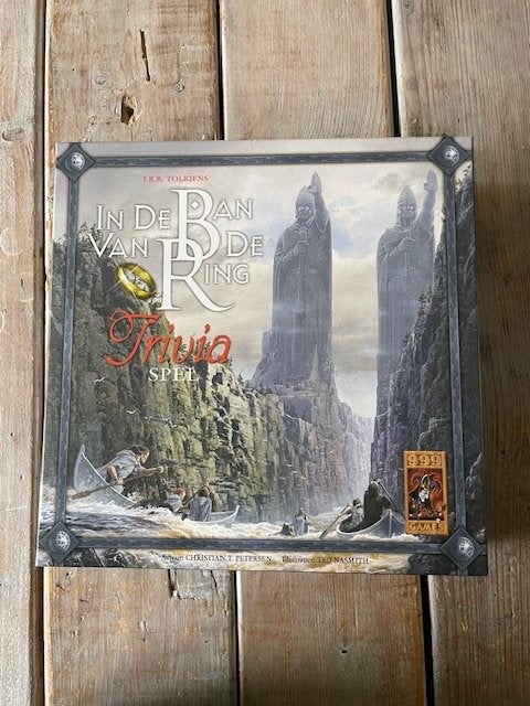 Spel In de ban van de ring. Trivia spel. NIEUW - 999 games., Een of twee spelers, Ophalen, Nieuw, 999 Games