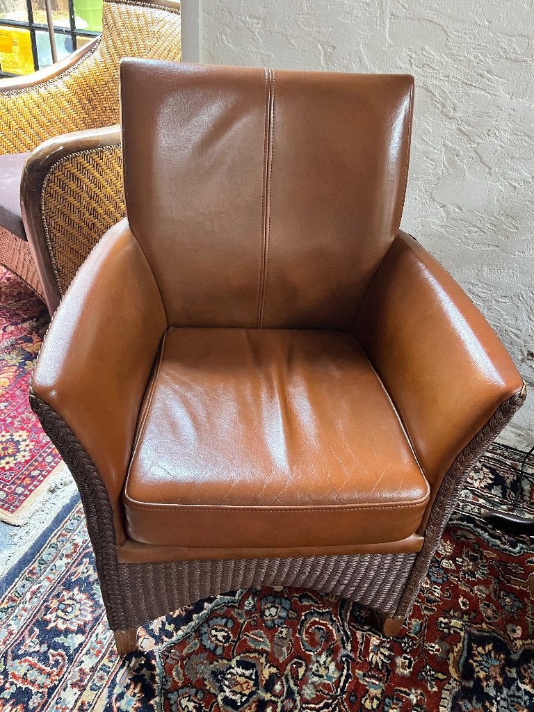 Leren fauteuil met rotan details, Ophalen, Gebruikt, Twee, Klassiek, Koloniaal