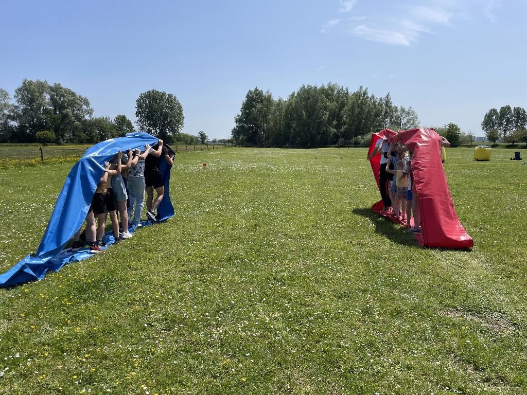 Bosma sport- en spelverhuur Surhuisterveeb, Ophalen, Zo goed als nieuw