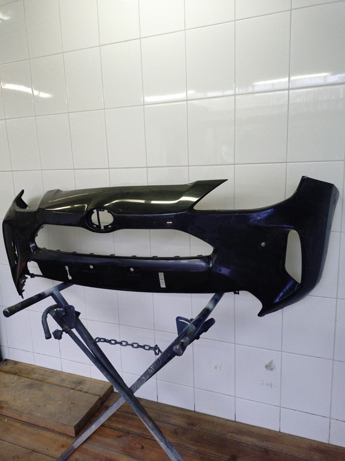 Voorbumper Toyota Yaris Cross (2020+) met 4x PDC, T-linzer88@hotmail.com, Gebruikt, Linzer autos, Ophalen of Verzenden