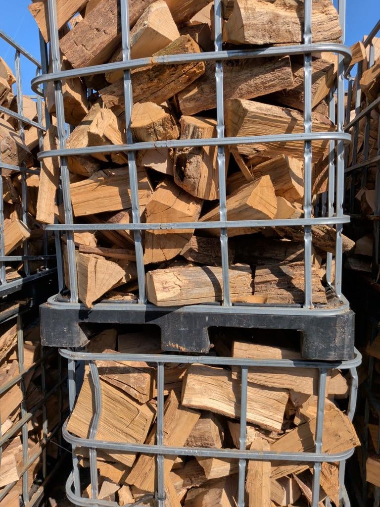 Droog eikenhout onder12%  €125 per kuub  zie omschrijving, 3 tot 6 m³, Ophalen, Eikenhout, Blokken