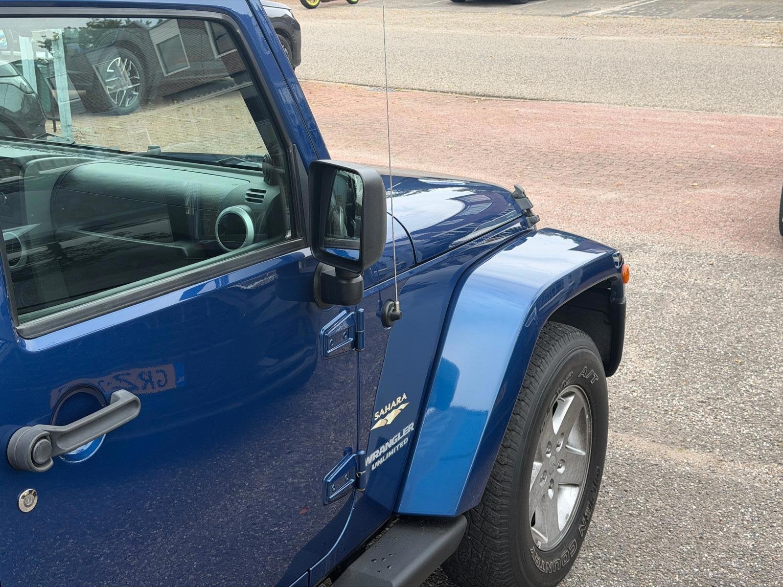 Jeep Wrangler Unlimited 3.8 Sahara - Afneembaar Dak - Centra, Stof, Gebruikt, Blauw, Bedrijf
