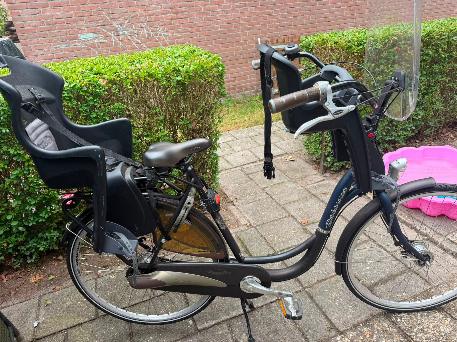 batavus fiets + kinderzitjes, Ophalen, 2 zitjes, Zo goed als nieuw, Batavus
