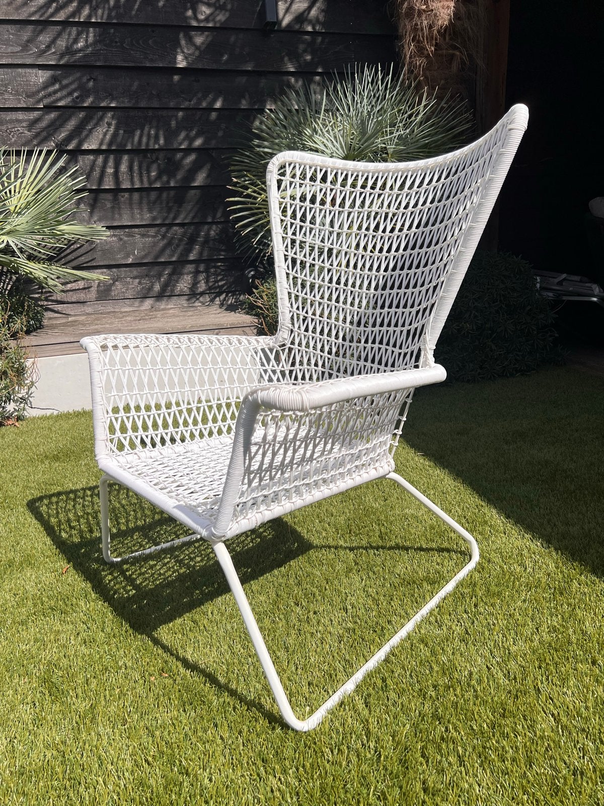 Hogsten loungestoel witte wicker met metalen frame Ikea, Ophalen, Zo goed als nieuw, Wicker