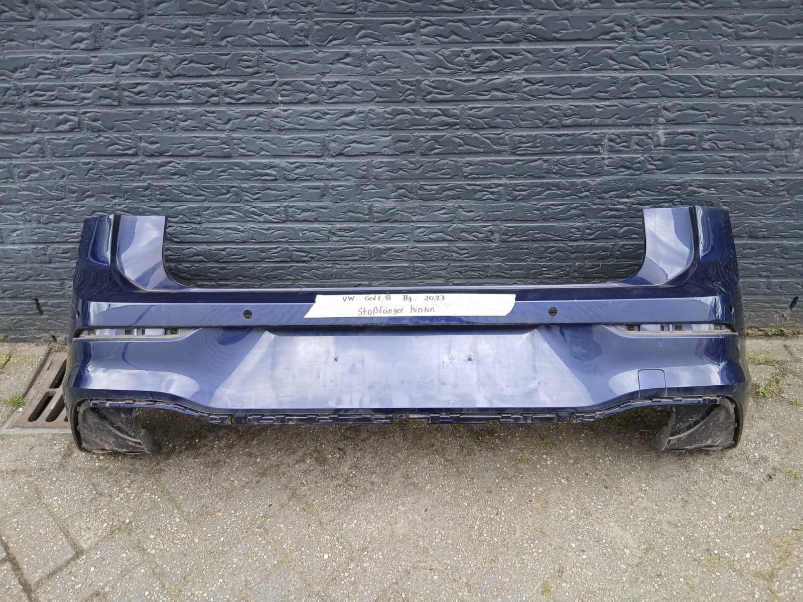 Achterbumper 4x pdc VW Golf 8 bj 2020-heden, Gebruikt, Volkswagen, Wolfsburg, Ophalen of Verzenden