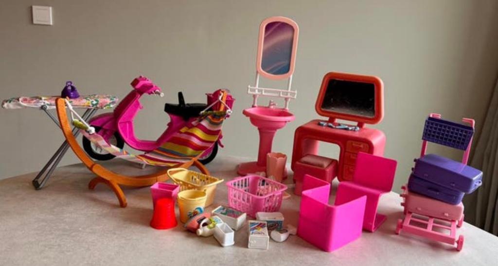 Barbie diverse meubel sets roze accessoires, Ophalen of Verzenden, Gebruikt, Accessoires