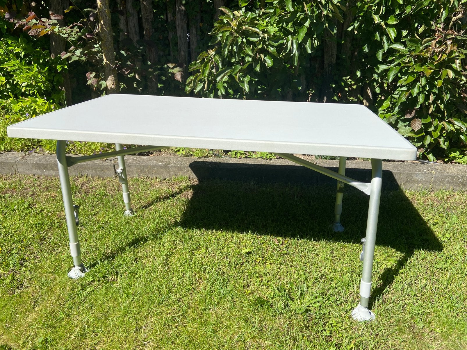 Westfield outdoor verstelbare camping tafel, Ophalen, Zo goed als nieuw, Campingtafel