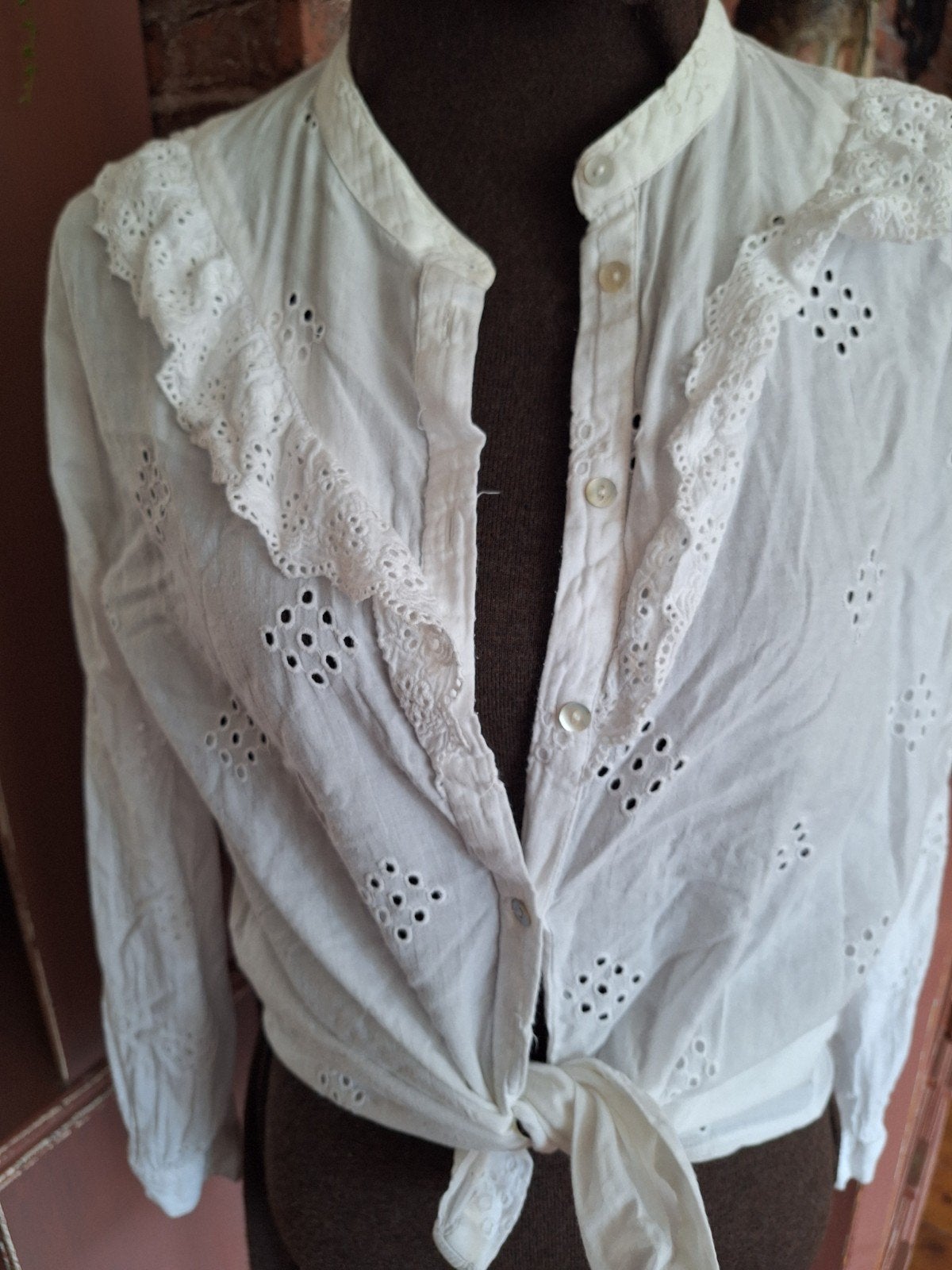 Blouse wit 40 broderie, Kleding | Dames, Blouses en Tunieken, Ophalen of Verzenden, Zo goed als nieuw, Wit