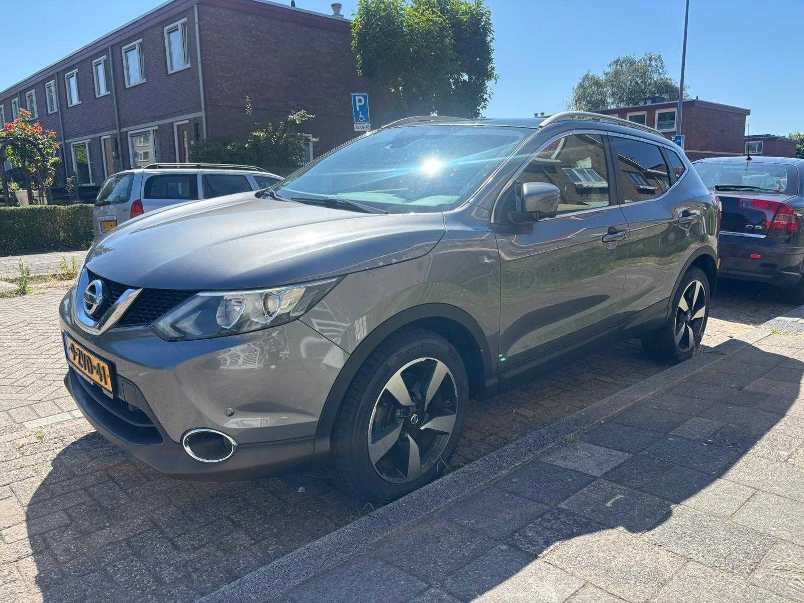 Nissan Qashqai 1.2 Connect Edition * 9-ZVD-41, Auto's, Voorwielaandrijving, Euro 5, Gebruikt, 4 cilinders