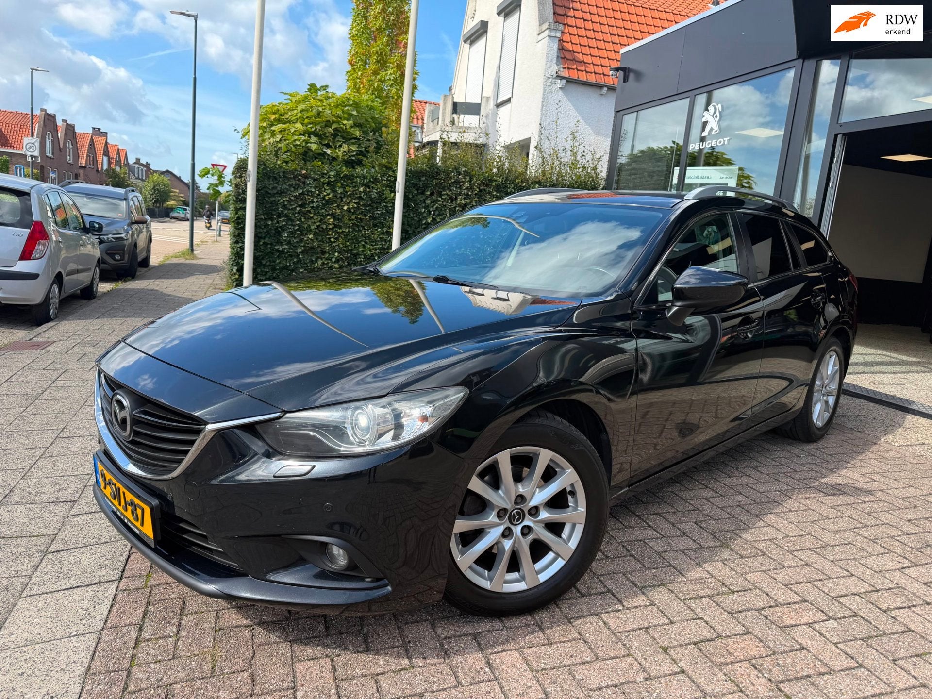 Mazda 6 Sportbreak 2.0 Red Dot Edition|Navi|Stoel Verwarming, Auto's, Voorwielaandrijving, Stof, 6 sportbreak, Zwart