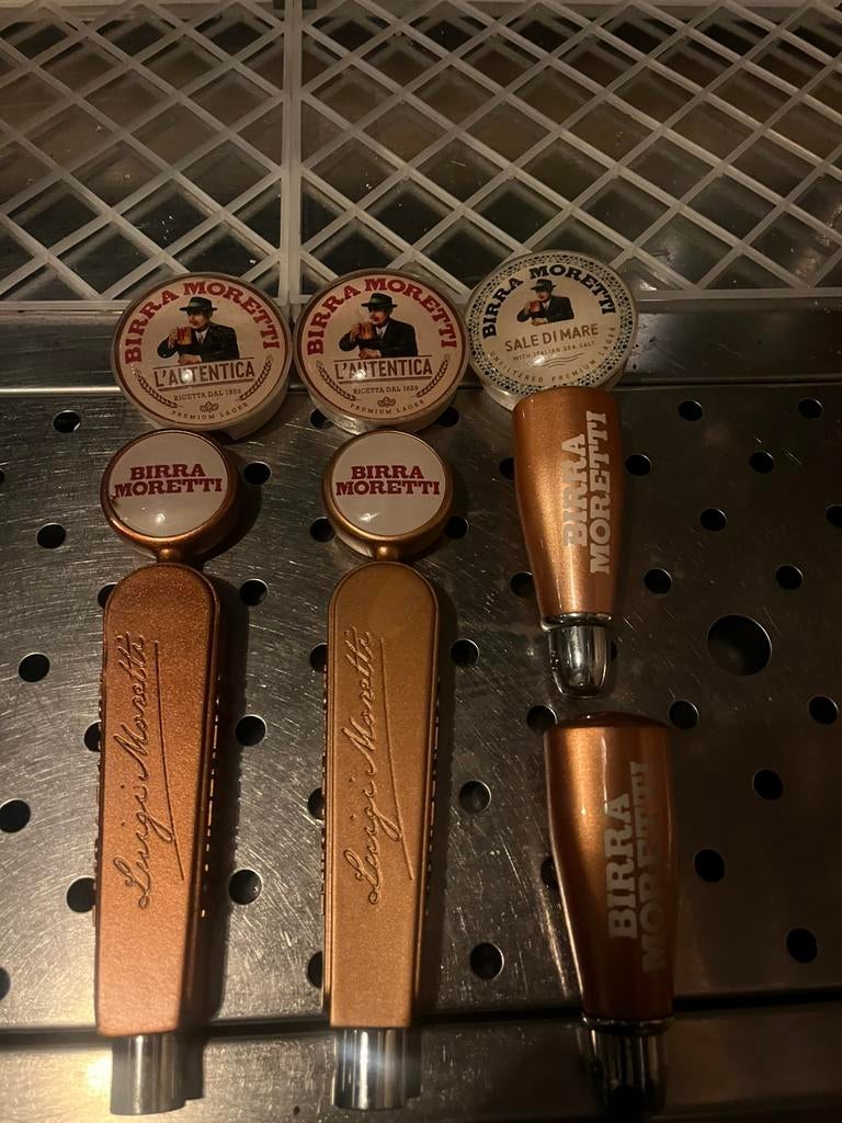 Birra Moretti taphendels en lensverlichting, Verzamelen, Ophalen of Verzenden, Zo goed als nieuw, Overige merken