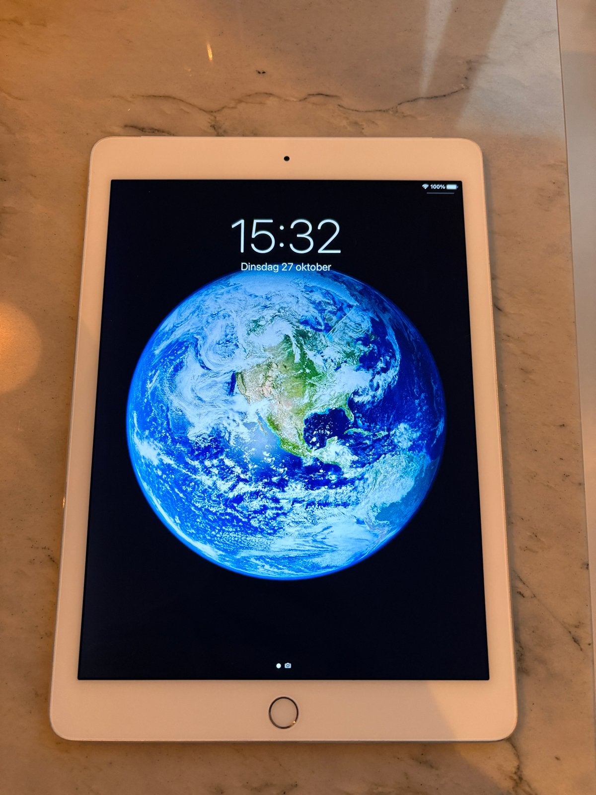 Apple iPad Air 2 Zilver Wit 64GB Wifi + Cellular, Computers en Software, Gebruikt, Apple iPad Air, Ophalen of Verzenden, 64 GB