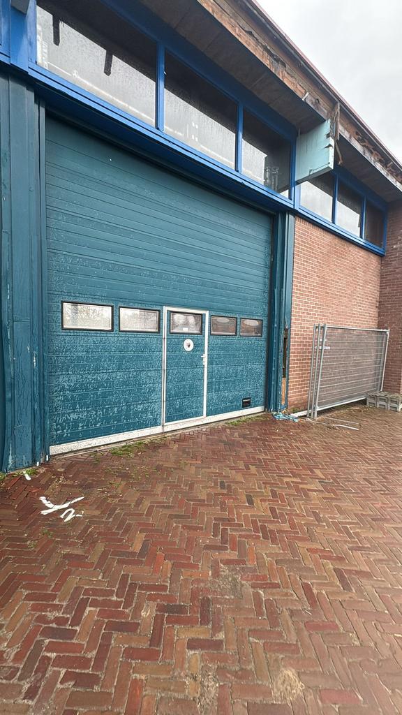 Elektrische overheaddeur garagedeur snelloopdeur evt 2 stuks, Gebruikt, Garagedeur, Ophalen of Verzenden, 120 cm of meer