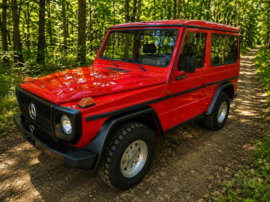 Mercedes-Benz G Mercedes 240d, 1980 belastingvrij 70.000 km!, Auto's, Oldtimers, Zwart, Mercedes-Benz, Vierwielaandrijving, Particulier