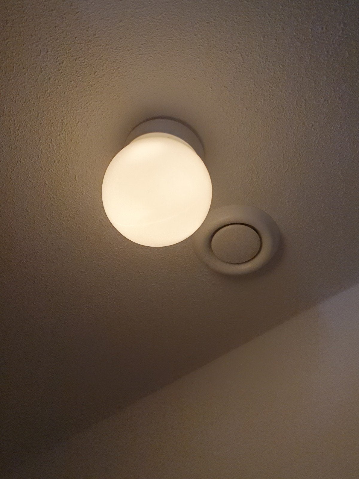 Witte plafondlamp 2 stuks, Ophalen of Verzenden, Gebruikt