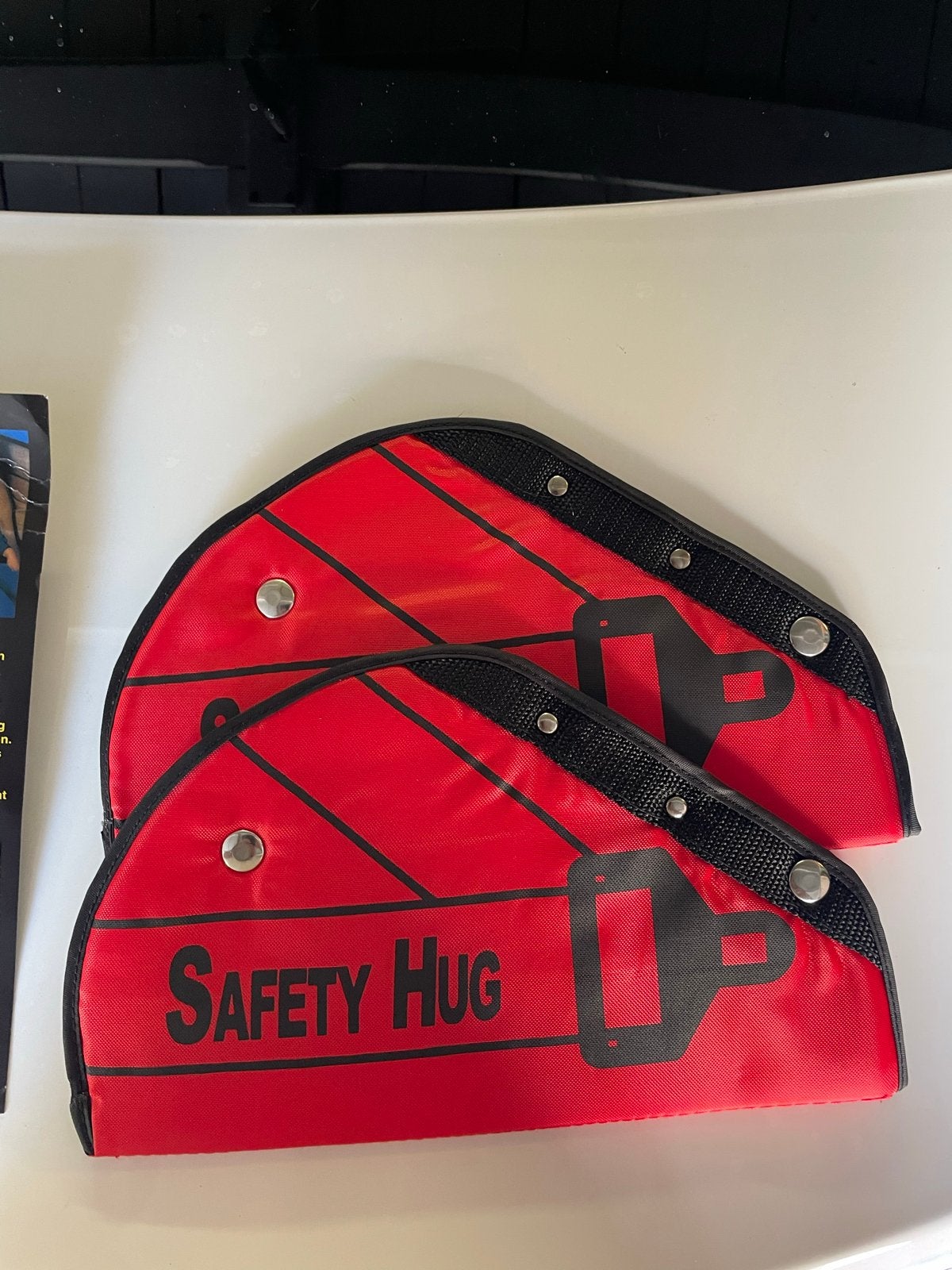 Kinder veiligheidsgordel 'Safety Hug' - Set van 2, Overige merken, Autogordel, 15 t/m 36 kg, Nieuw