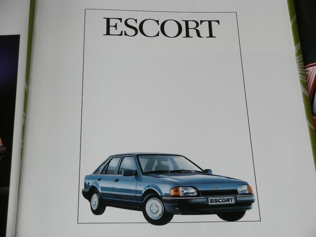 Autofolders Ford o.a. uit 1986, Ophalen of Verzenden, Zo goed als nieuw, Ford