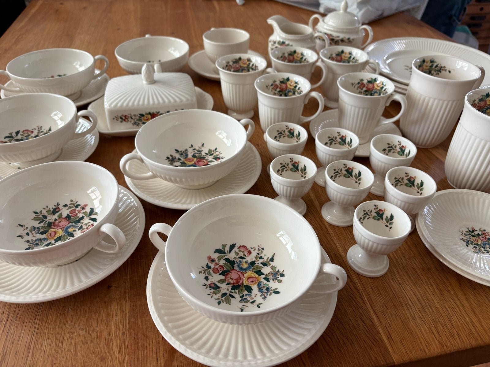 Uitgebreid Wedgwood Conway servies - zo goed als nieuw, Ophalen, Vintage, Zo goed als nieuw, Wedgwood