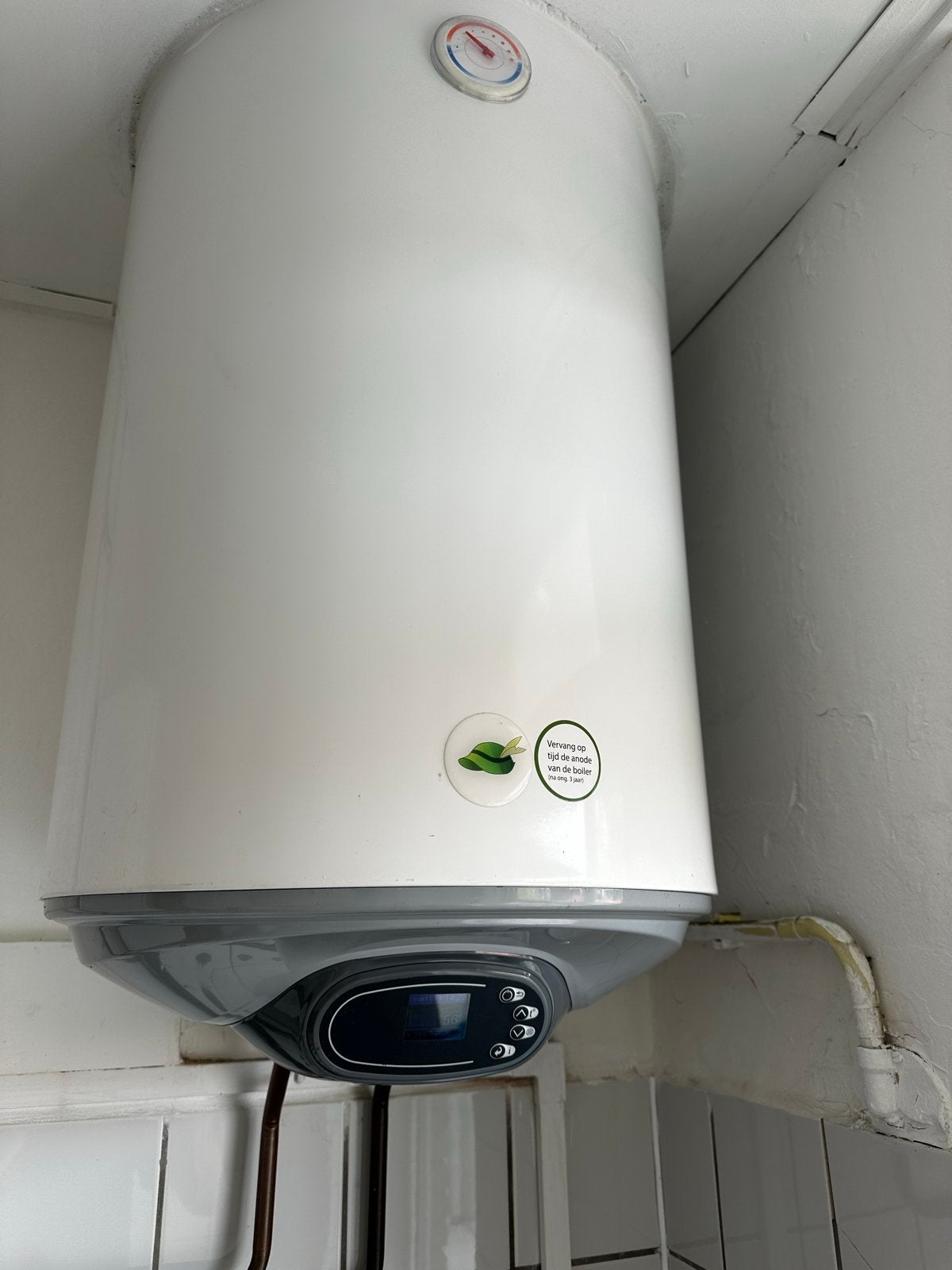 Eldom Invest elektrische boiler - 77 liter, 2000W, Doe-het-zelf en Verbouw, Ophalen, 20 tot 100 liter, Boiler, Minder dan 3 jaar oud