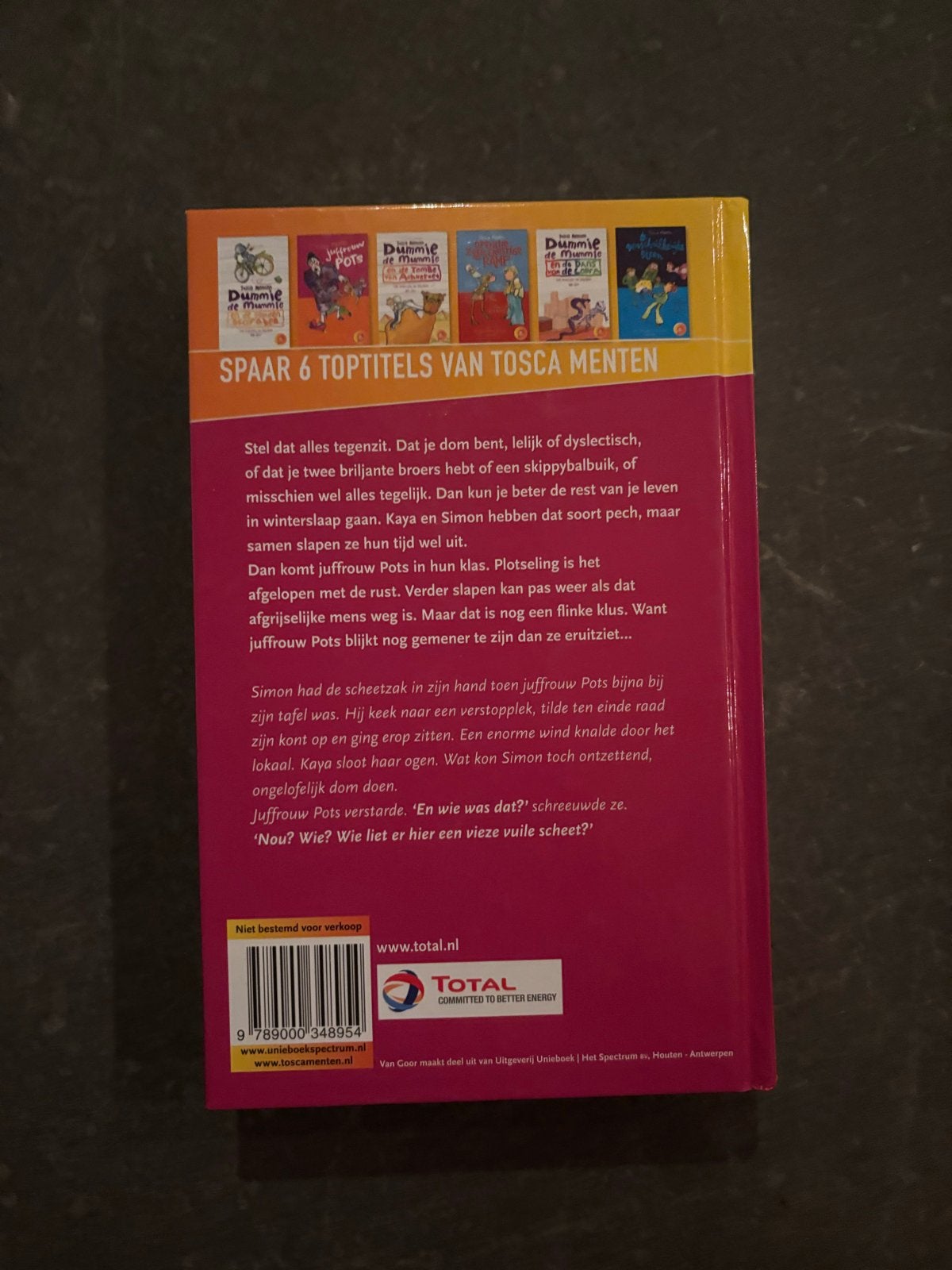 Juffrouw Pots - Tosca Menten (Kinderboek), Ophalen of Verzenden, Zo goed als nieuw, Fictie