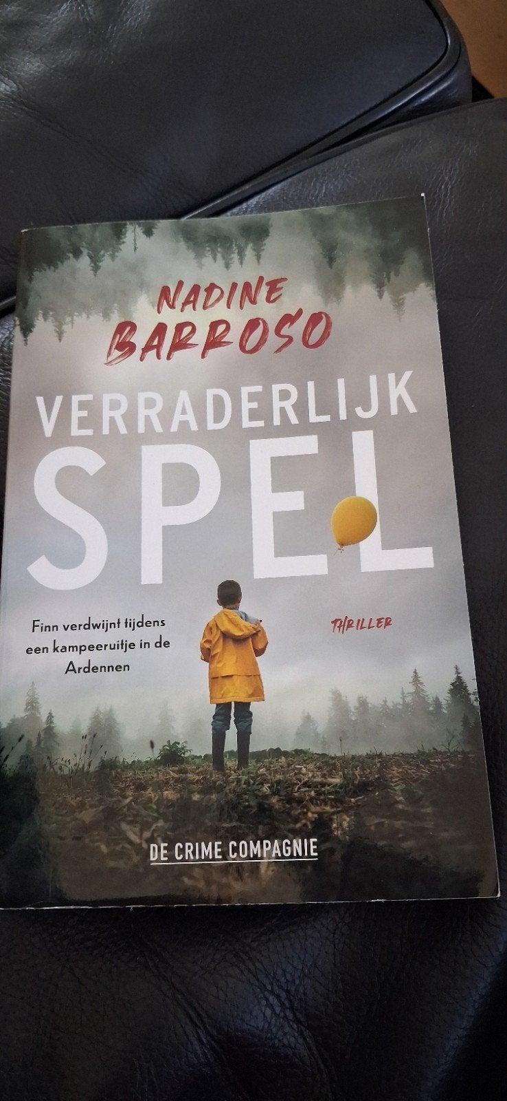 Verraderlijk Spel - Nadine Barroso (Thriller), Gelezen, Nadine Barroso, Ophalen of Verzenden, Nederland