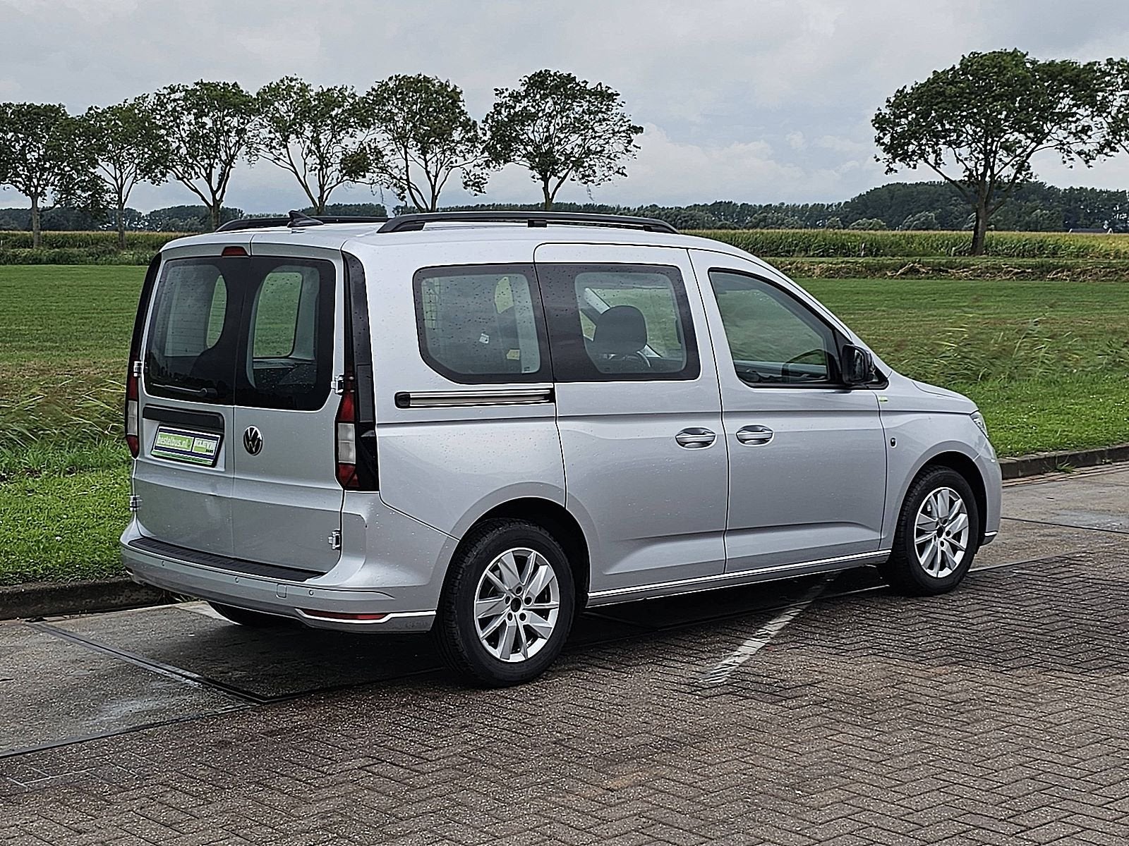 VOLKSWAGEN CADDY 2.0 L1 Combi Tourer 5 Persoons LED Automaat, Automaat, Gebruikt, Euro 6, Volkswagen