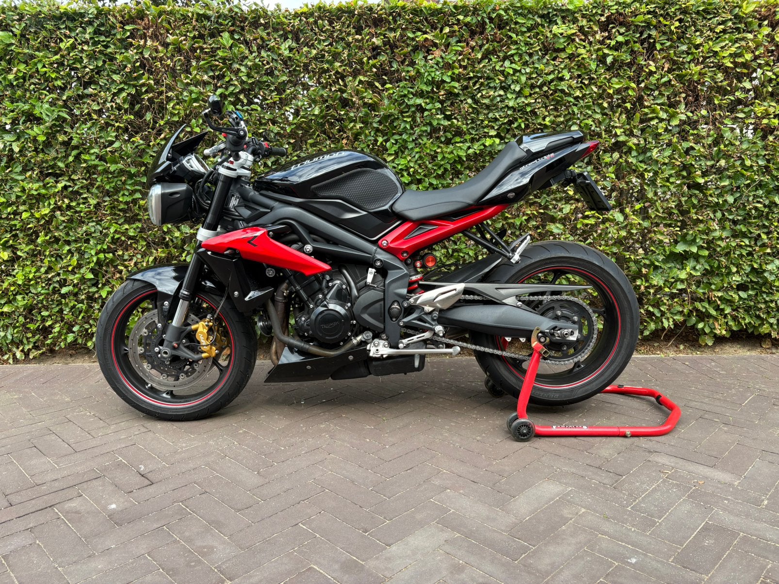 Triumph Street Triple R - 2013 - Lage KM stand, Motoren, Motoren | Triumph, 675 cc, Occasion, Motorrijbewijs A, 3 cilinders