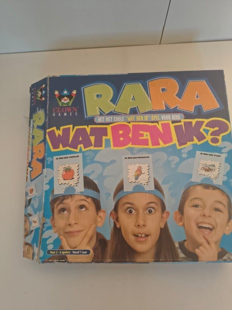 Hedbanz – Raad Wie Ik Ben?, Hobby en Vrije tijd, Gezelschapsspellen | Bordspellen, Een of twee spelers, Ophalen of Verzenden, Zo goed als nieuw