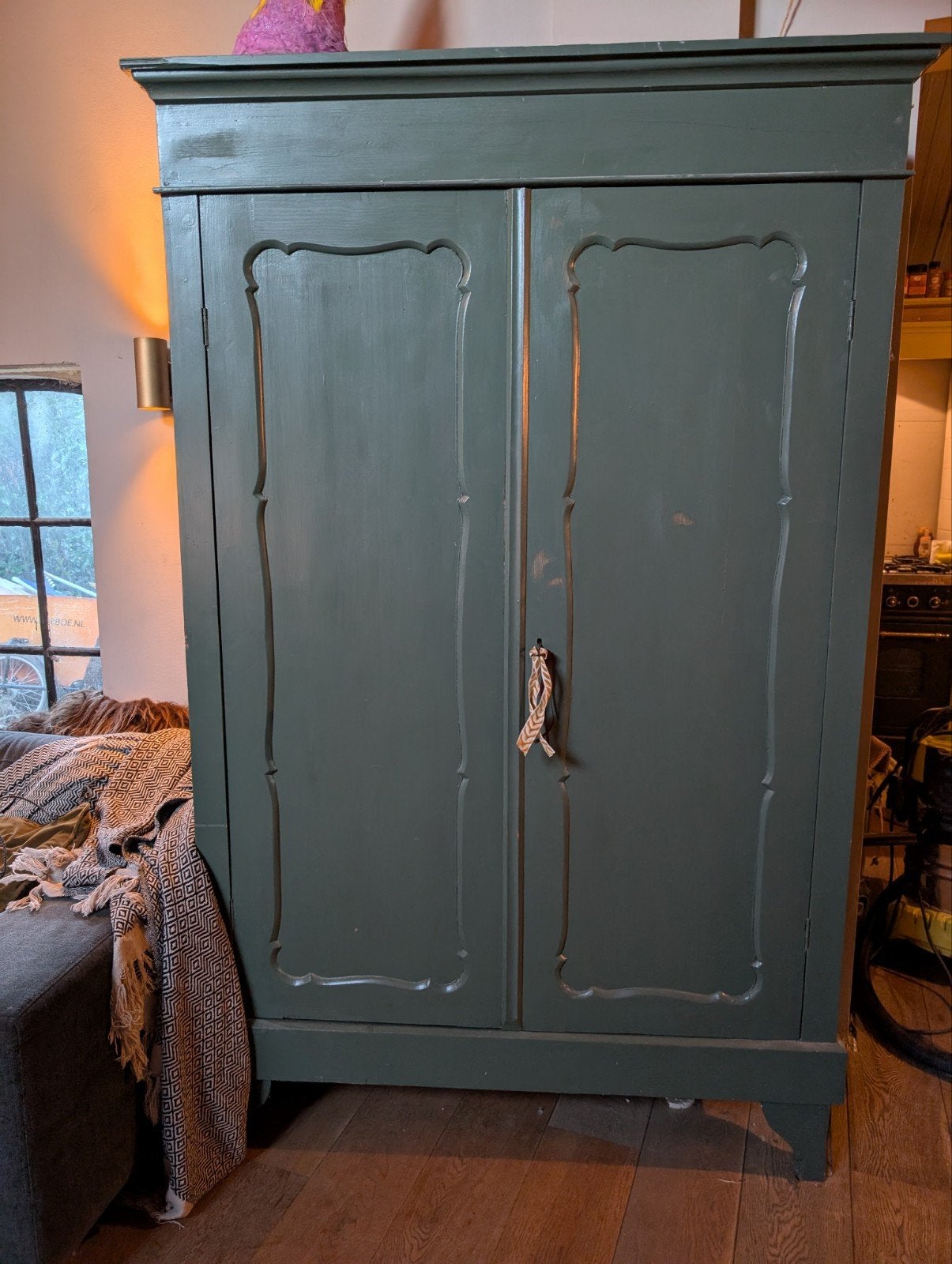 Antieke kast - Groen geschilderd, Antiek en Kunst, Ophalen