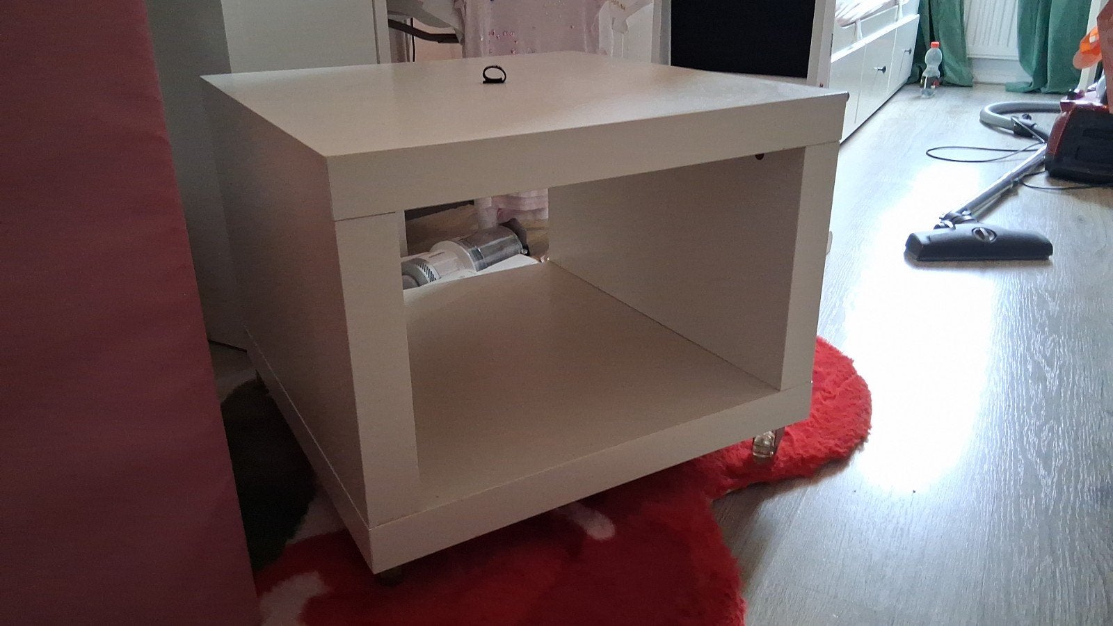 Ikea tafeltje op wieltjes 55 x 55 45 hoog GRATIS, Gebruikt, Vierkant, 55 tot 75 cm, Hout