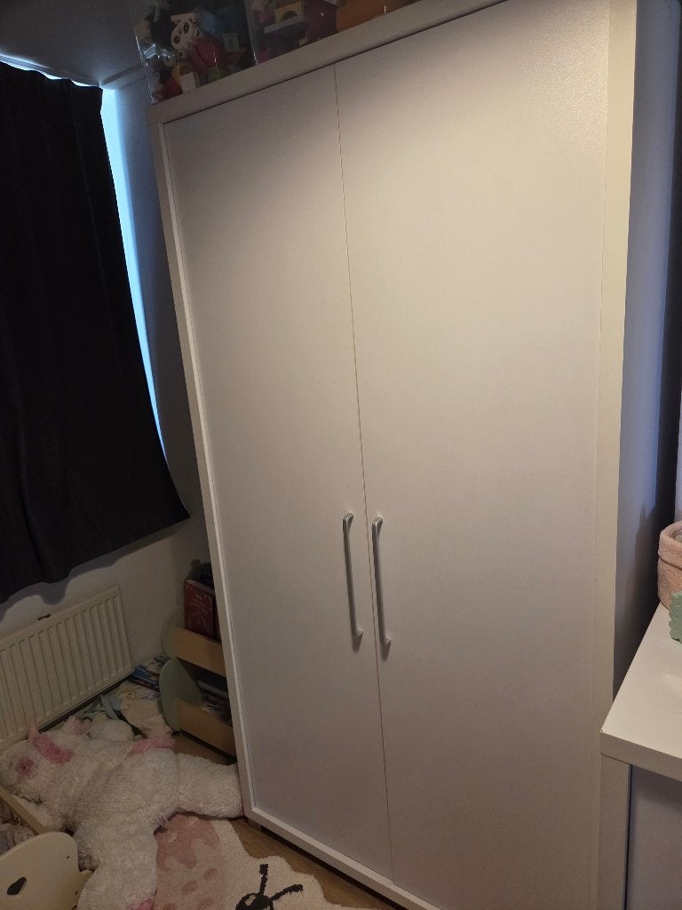 Gratis kinderkleding kast van child wood, Ophalen, Gebruikt, Kast, 50 tot 70 cm
