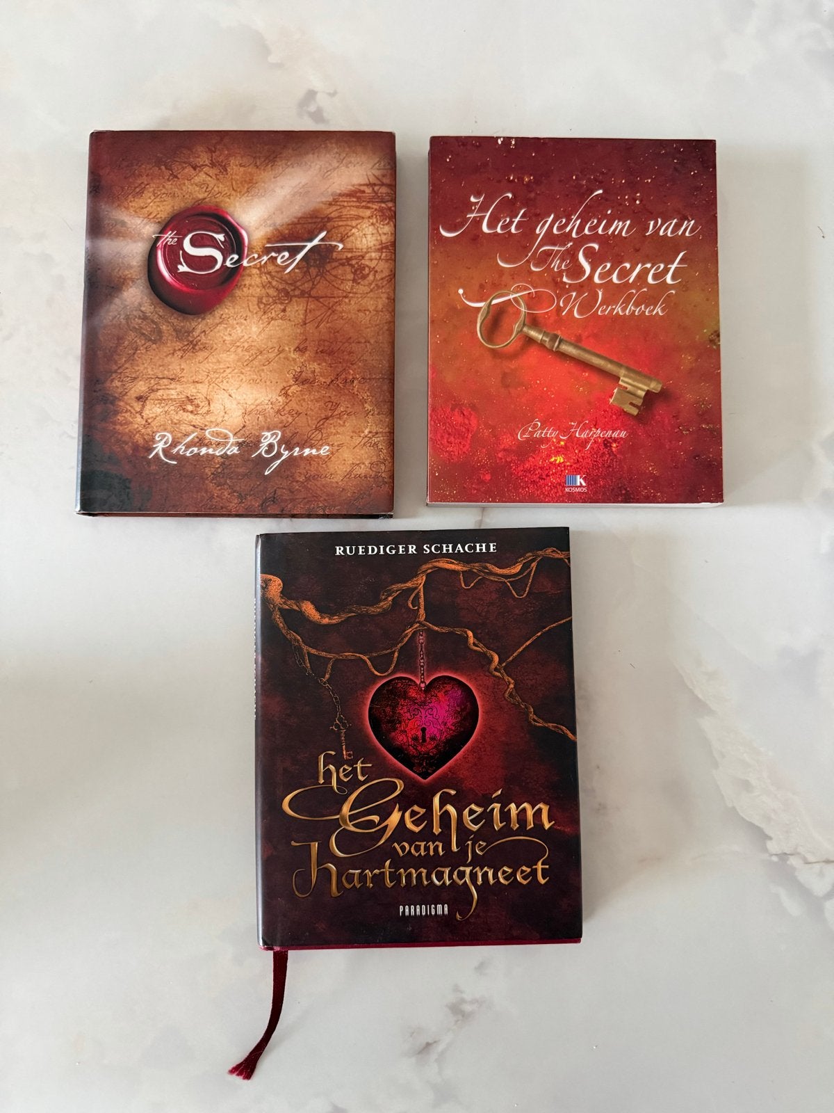 Secret , het geheim van secret en hartmagneet, Ophalen of Verzenden, Gelezen, Spiritualiteit algemeen, Achtergrond en Informatie
