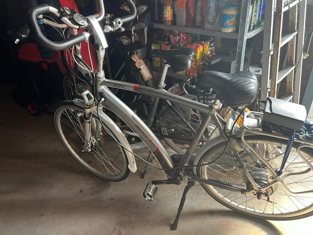 Gratis: sparta-ion electische fiets. (accu werkt niet meer), Ophalen, Gebruikt, Minder dan 30 km per accu, Sparta