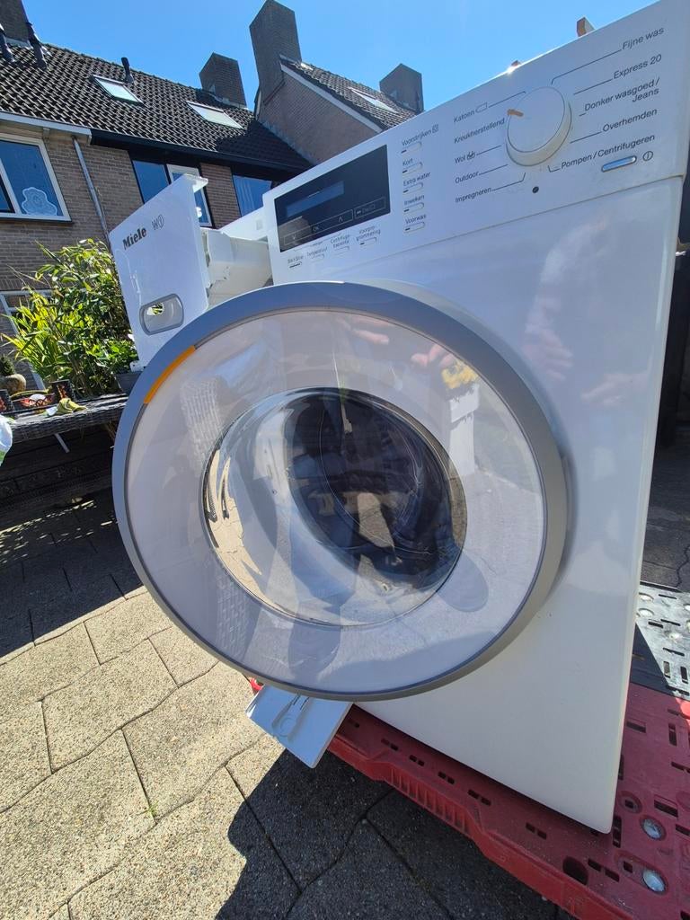 Miele WMB120 Wasmachine - Zo goed als nieuw, Ophalen, Zo goed als nieuw, Voorlader, 85 tot 90 cm