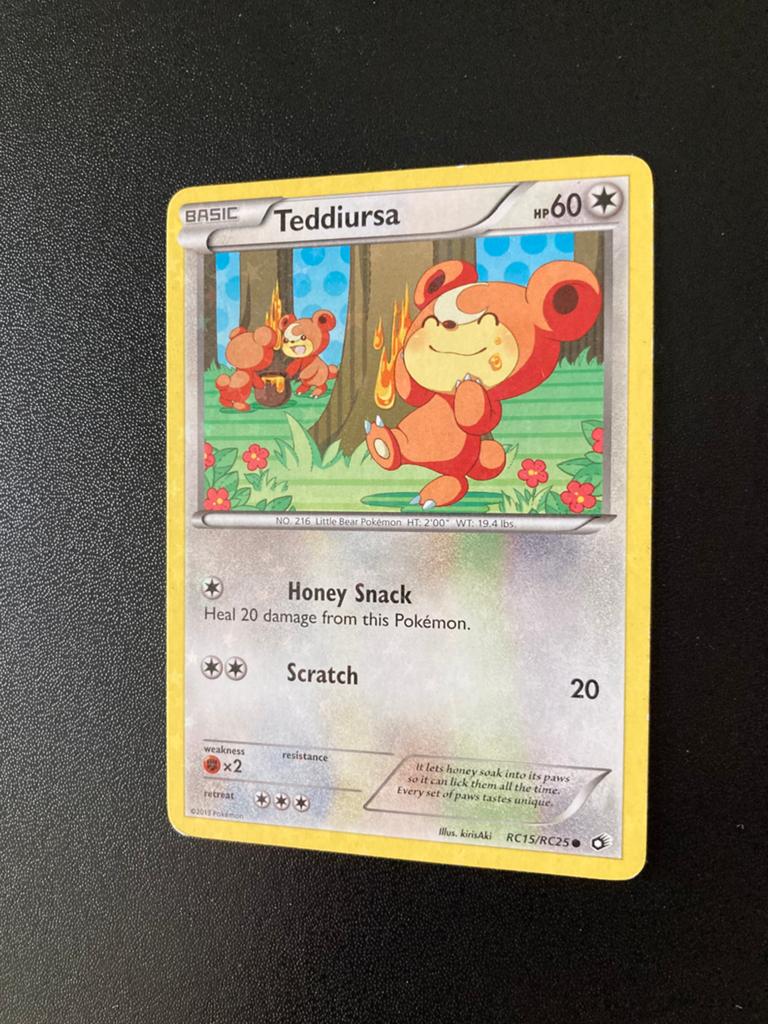 Pokemon kaart Teddiursa Holo RC15/RC25, Ophalen of Verzenden, Zo goed als nieuw