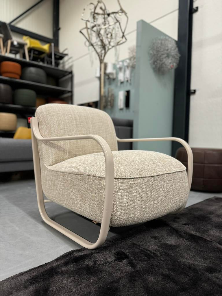Nieuw Pode Chap Fauteuil Migo stof Design stoel Scallop