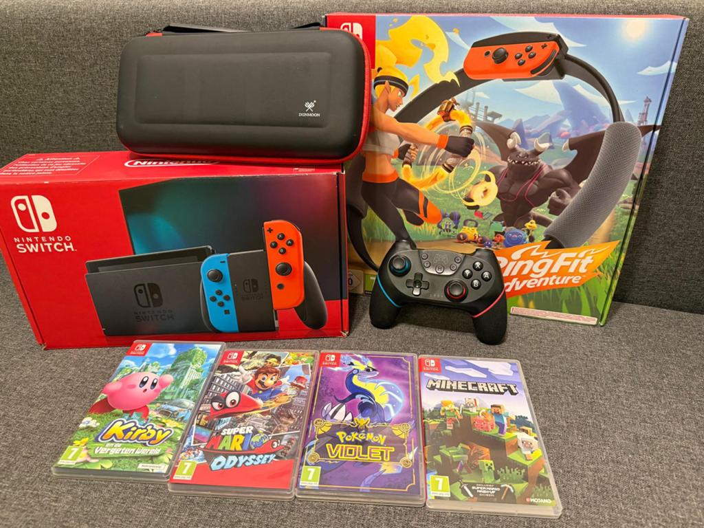 Nintendo switch classic + ring + games, Spelcomputers en Games, Spelcomputers | Nintendo Switch, Ophalen, Zo goed als nieuw, Met 1 controller
