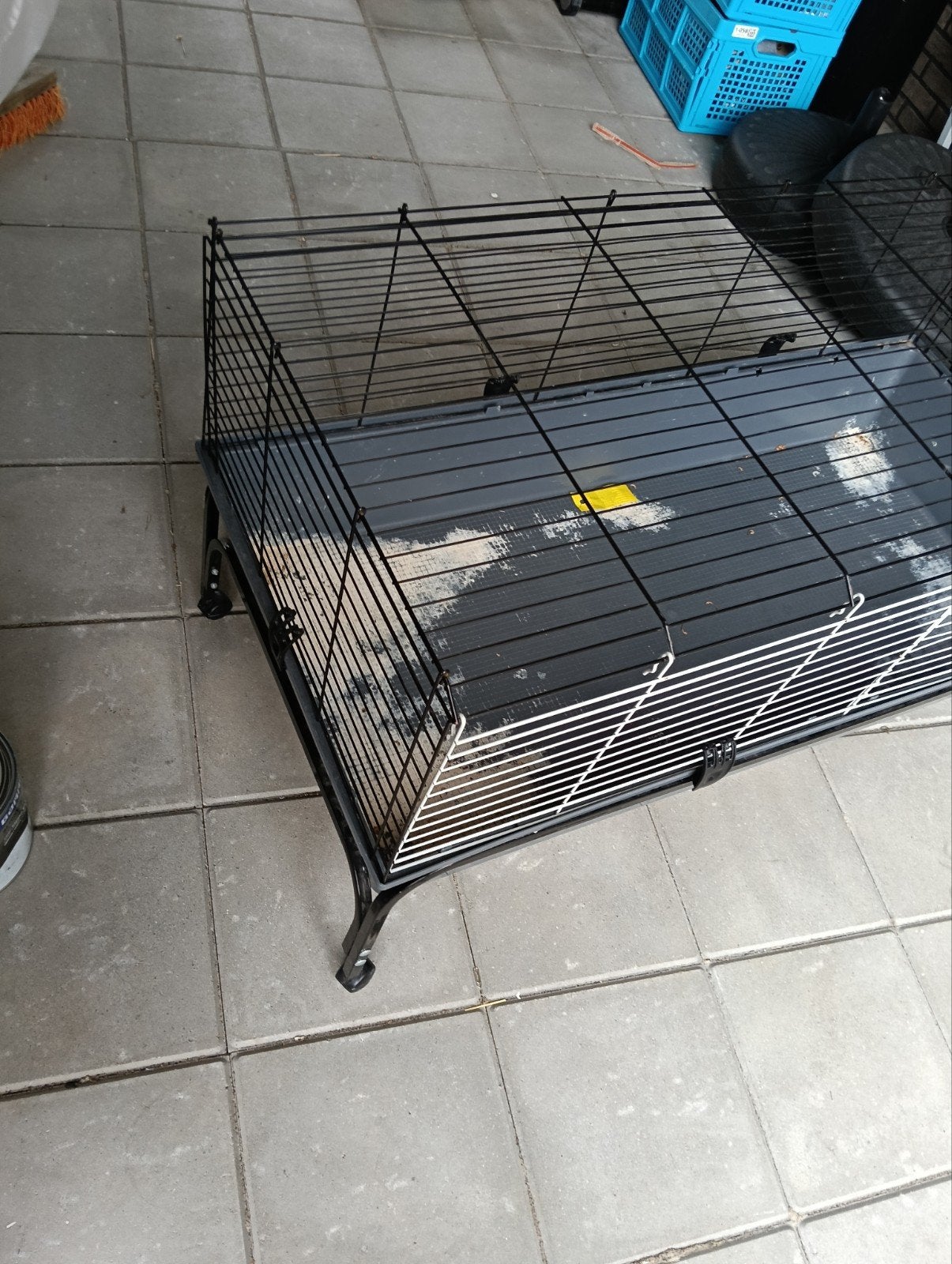 2 verdiepingen binnen kooi voor konijnen enz., Ophalen, Kooi, Gebruikt, 90 cm of meer