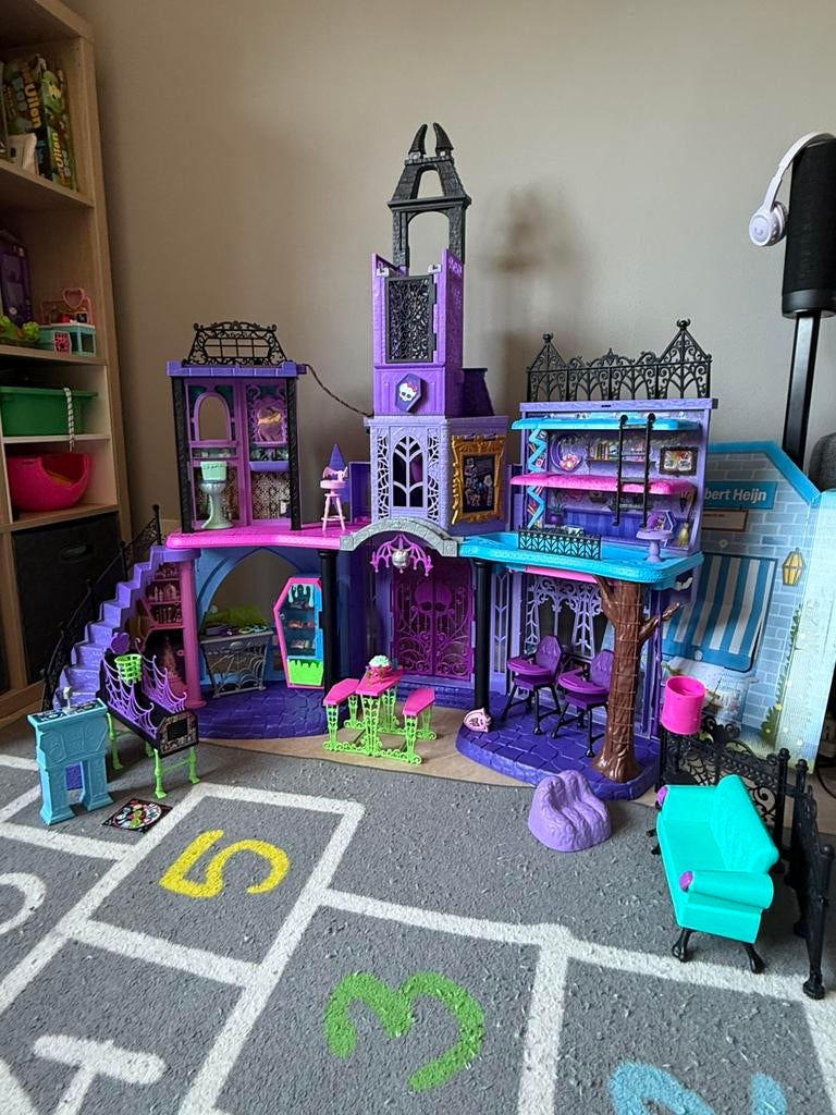 Monster High Behekste Kostschool, Ophalen, Zo goed als nieuw, Overige typen