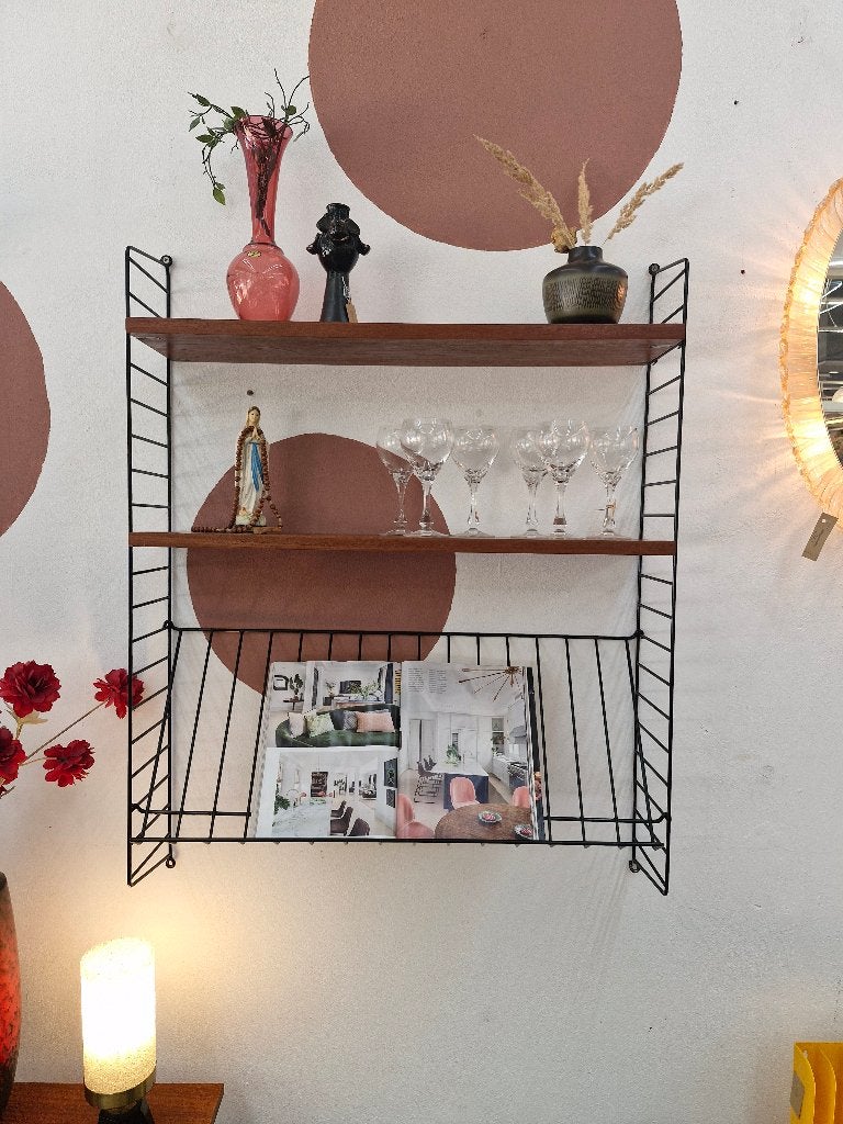 Vintage Nisse string wandrek met tijdschriftenhouder teak, Ophalen, Gebruikt, ., Nisse Strinning