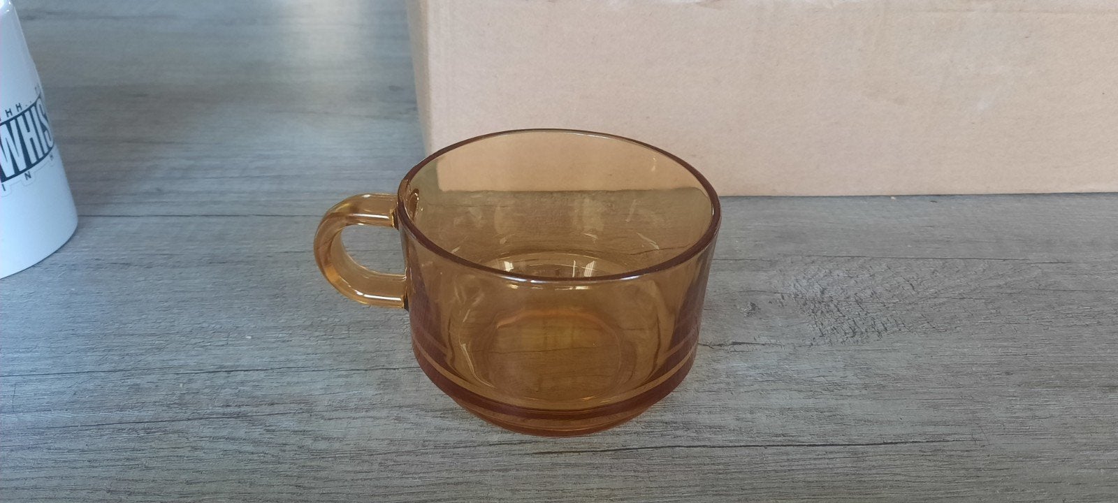 vintage glazen mok amber, Vintage, Ophalen of Verzenden, Kop(pen) en/of Schotel(s), Glas