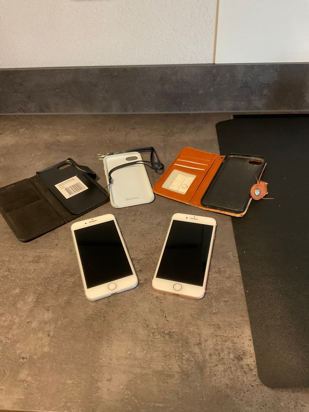 2x iPhone 7, Telecommunicatie, Mobiele telefoons | Apple iPhone, Ophalen of Verzenden, Gebruikt, Wit, 32 GB