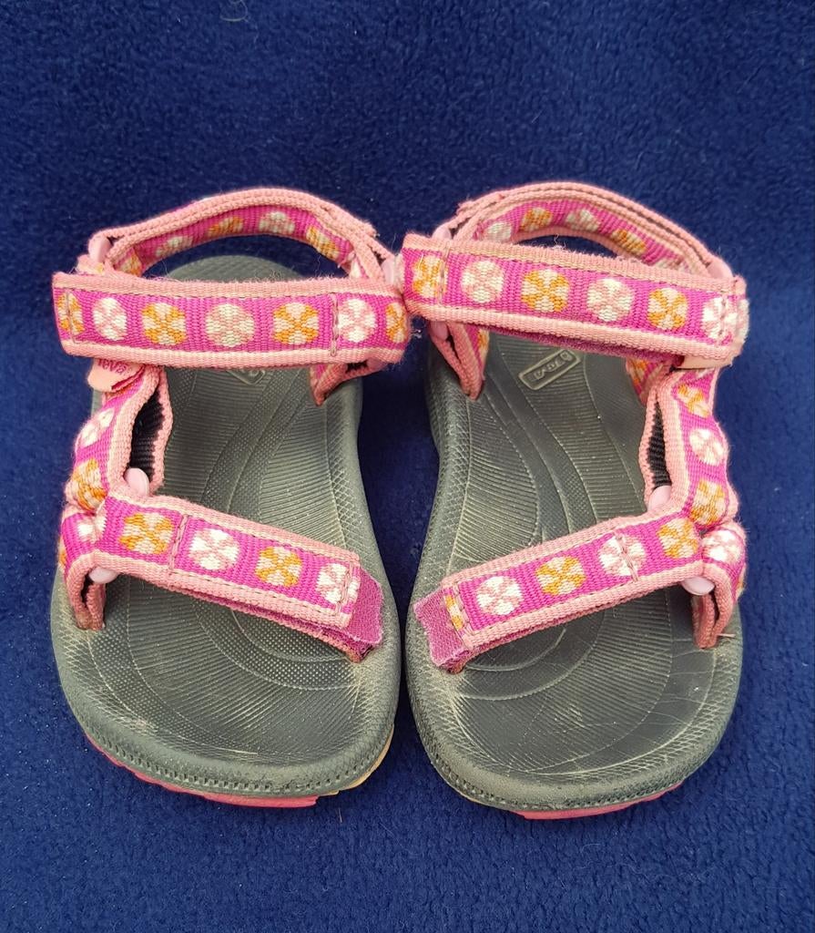 Teva kindersandalen maat 20, Kinderen en Baby's, Kinderkleding | Schoenen en Sokken, Gebruikt, Jongen of Meisje, Overige typen