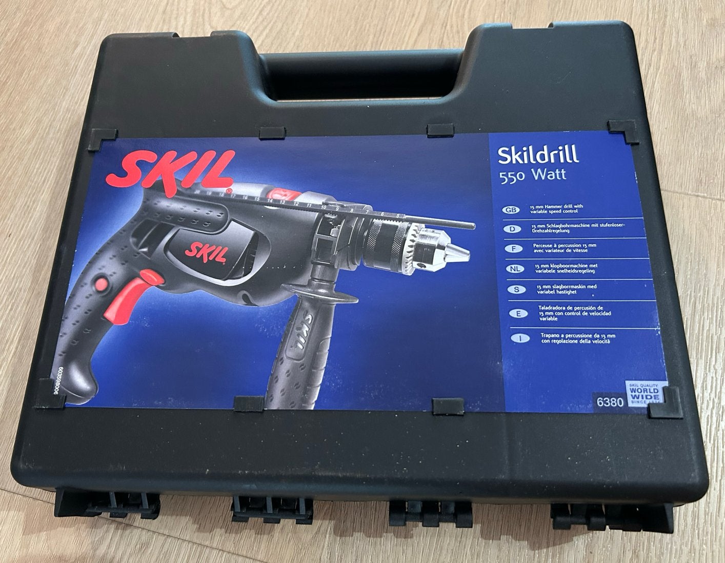 Skil Boormachine 550 Watt met koffer, Boormachine, Gebruikt, Ophalen of Verzenden, Klopboormechanisme