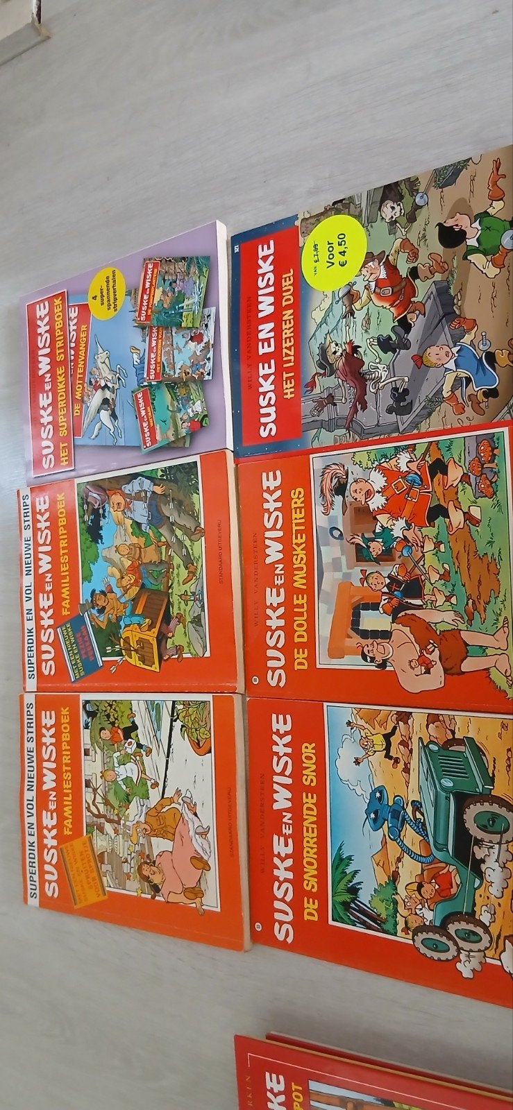 Partij Suske en Wiske strips en boeken – incl. 3 hardcovers, Meerdere stripboeken, Verzenden, Gelezen