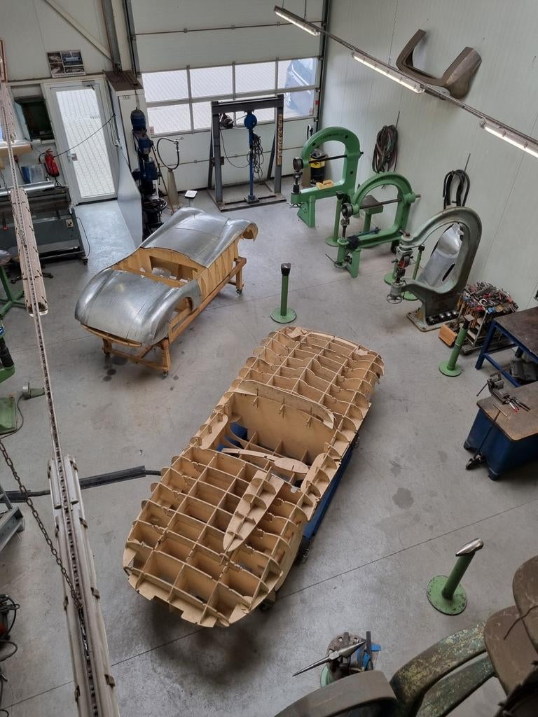 Foto 4 van Leer écht vakmanschap – traditioneel plaatwerken
