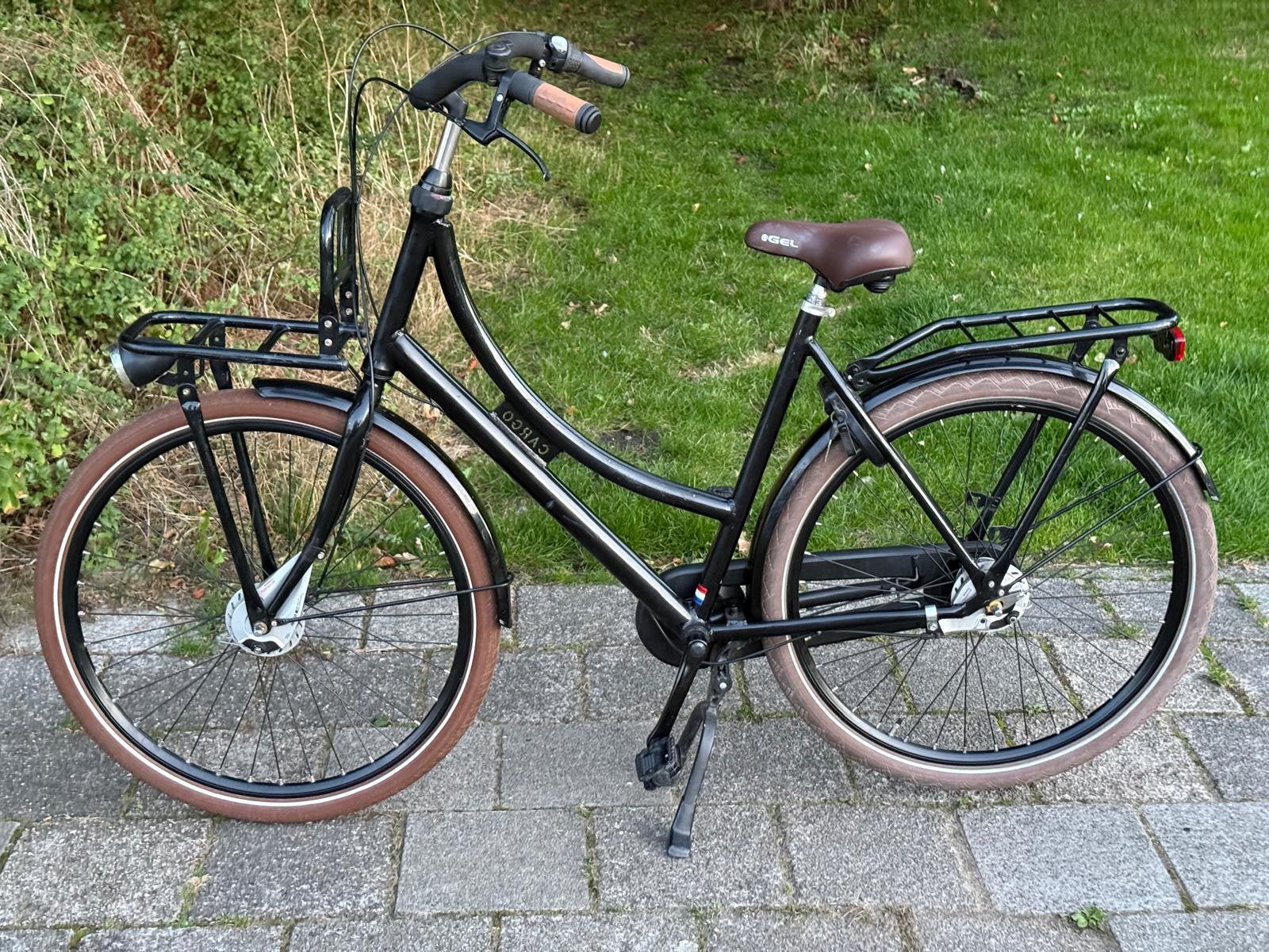 Cargo damesfiets 28 inch 3 versnelling, Fietsen en Brommers, 56 cm of meer, Ophalen of Verzenden, Zo goed als nieuw