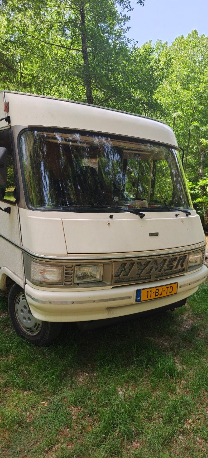 Caravans And Camping TE
